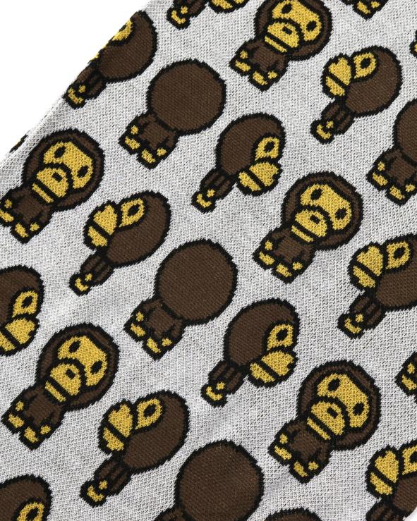 לבן A Bathing Ape 644LV1157 נשים צעיף מילו לתינוק
