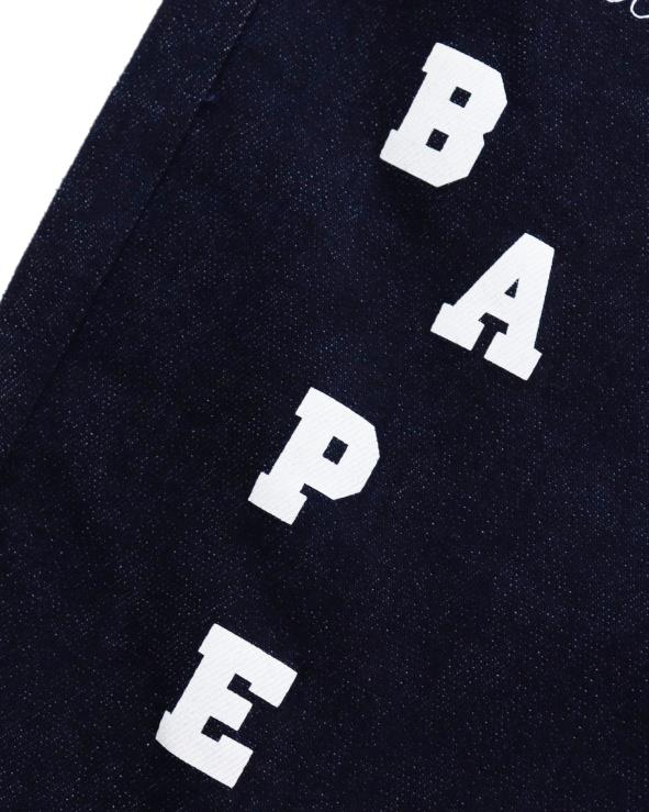 כחול כהה A Bathing Ape 644LV1761 ילדים מכנסי ג'ינס עם הדפס רב