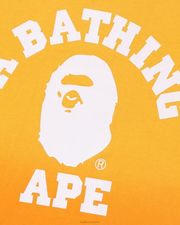 תפוז A Bathing Ape 644LV176 גברים חולצה בכושר רגוע לדרגת קולג'