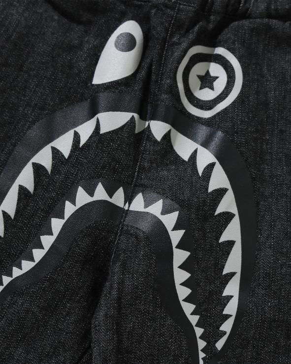 שָׁחוֹר A Bathing Ape 644LV1793 ילדים מכנסי ריצה ג'ינס של כריש