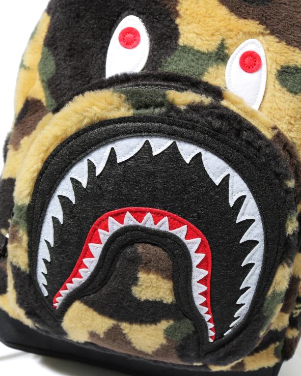 צהוב A Bathing Ape 644LV1798 ילדים תרמיל יום כריש קאמו בואה ראשון