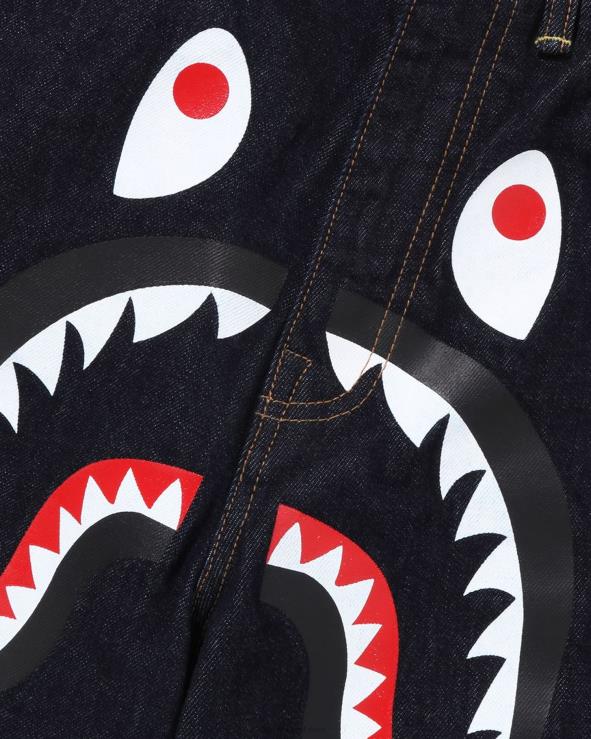 דֵנִים A Bathing Ape 644LV220 גברים מכנסי ג'ינס קצרים של כריש