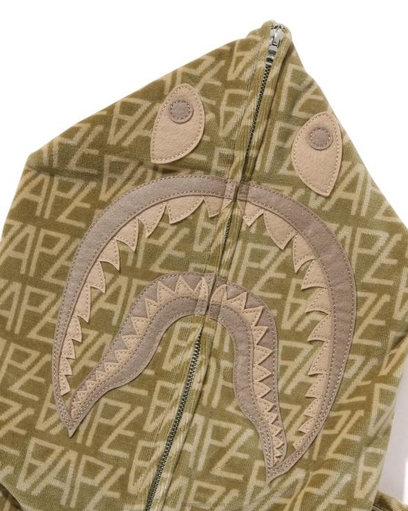 בז' A Bathing Ape 644LV226 גברים לוגו מונוגרמה קטיפה כריש קפוצ'ון מלא עם רוכסן