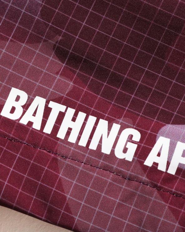 לבנה אדומה A Bathing Ape 644LV898 נשים מכנסי קמו קצרים ברשת